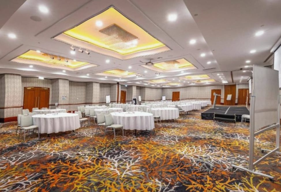 Original motor inn renovation